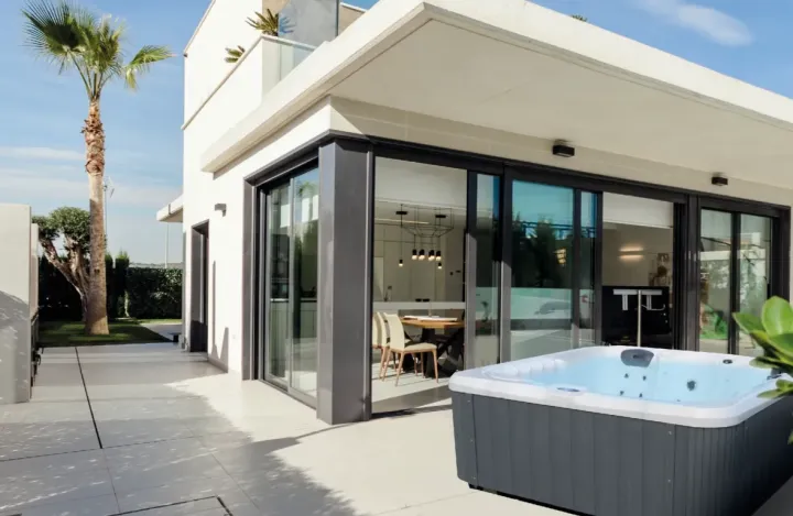 Vue complémentaire du modèle Spa SALVADOR